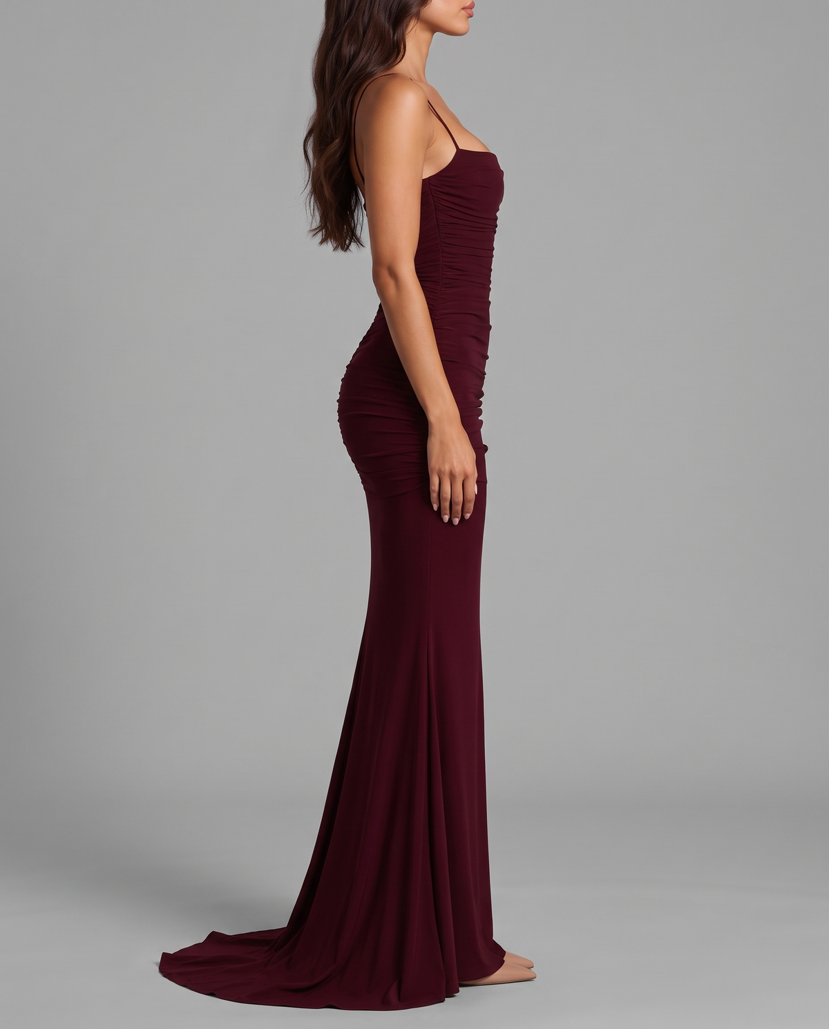 Ruched mermaid maxi in burgundy – side