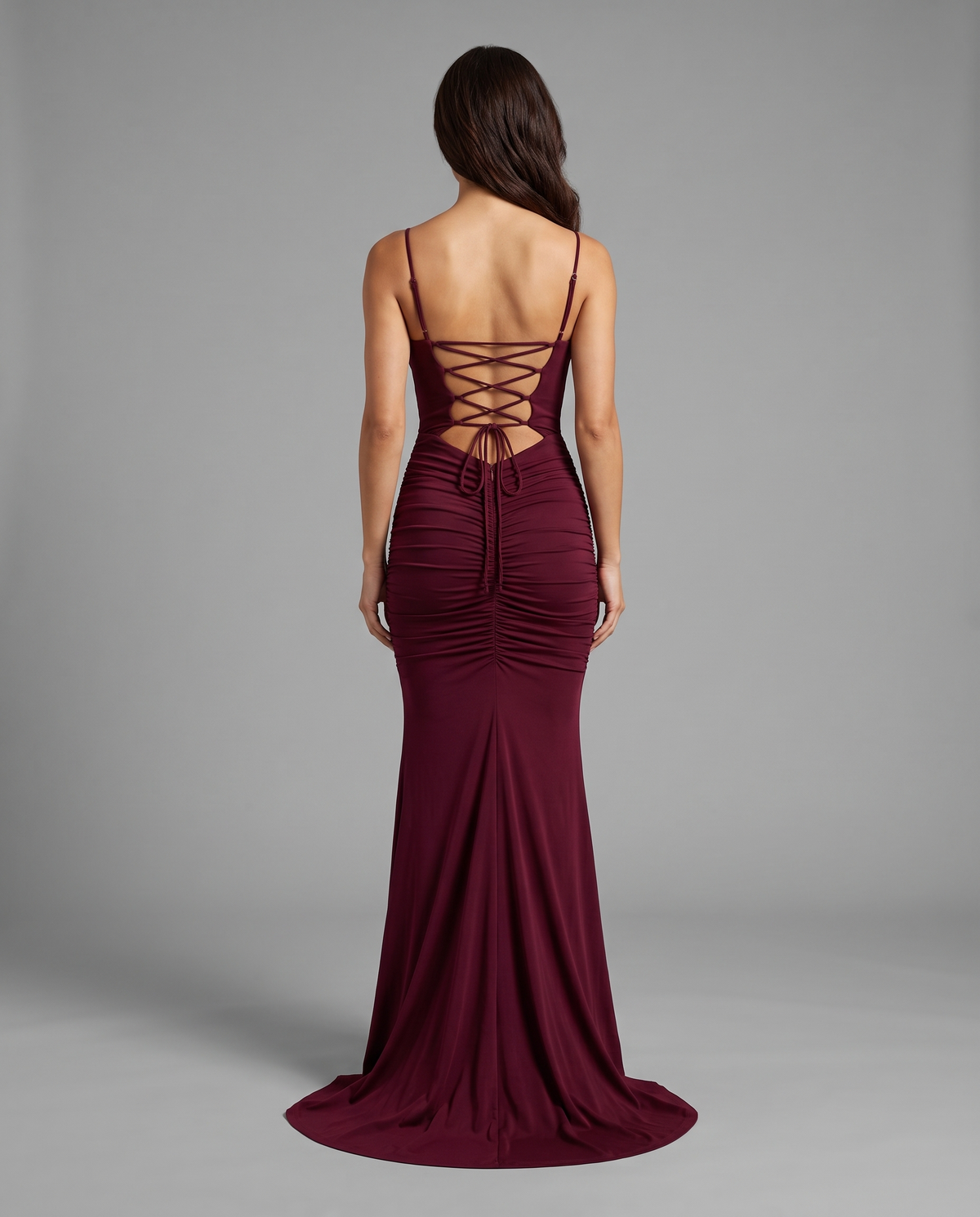 Ruched mermaid maxi in burgundy – back (lace-up)