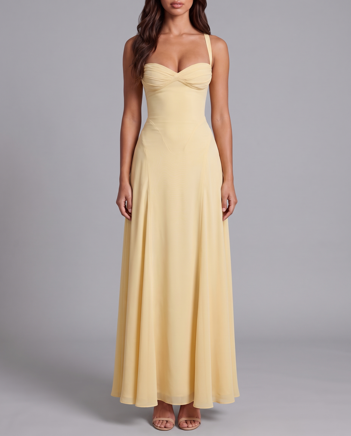 Corset maxi dress in yellow – front
